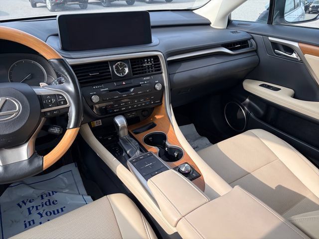 Used 2022 Lexus RX 450h AWD w/ Premium Package image 18
