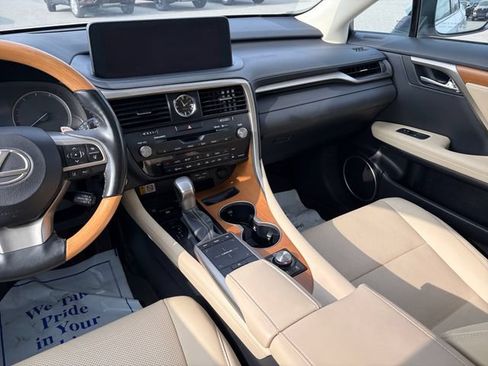 Used 2022 Lexus RX 450h AWD w/ Premium Package image 18