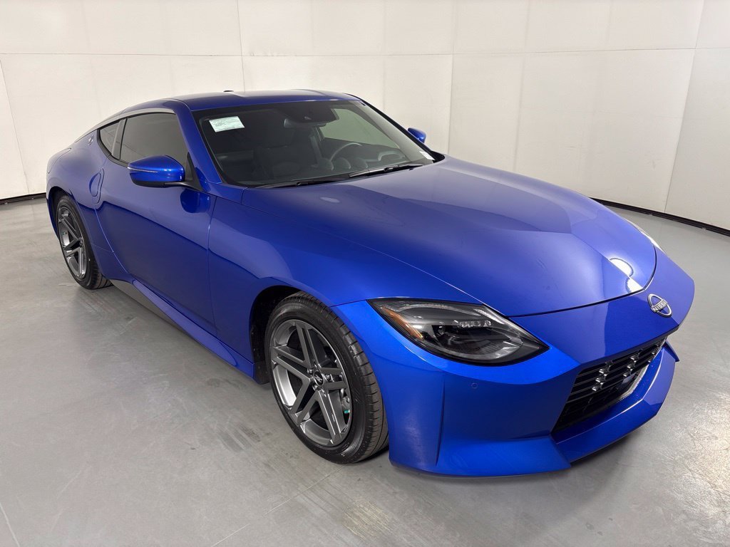 New 2026 Nissan Z Sport w/ Floor Mat Package RWD image 2