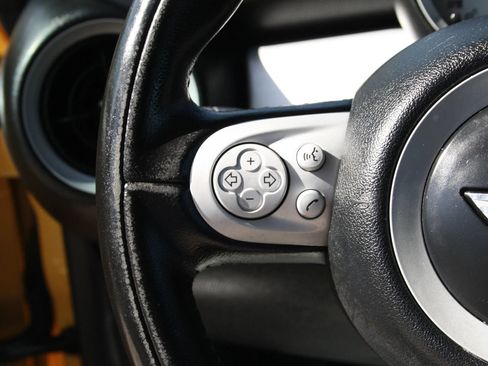 Used 2009 MINI Cooper Hardtop FWD image 12