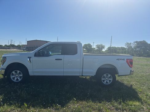 Used 2023 Ford F150 XLT w/ Equipment Group 301A Mid AWD/4WD image 7