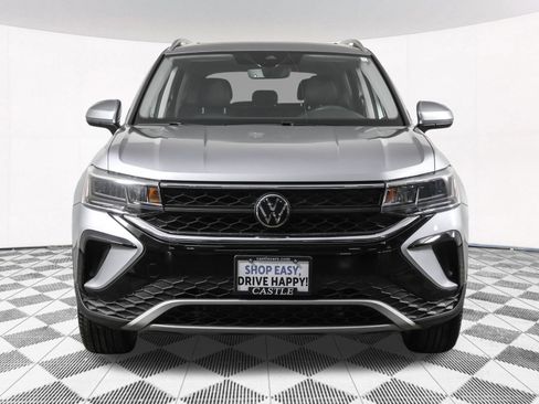 Used 2024 Volkswagen Taos SE AWD/4WD image 9