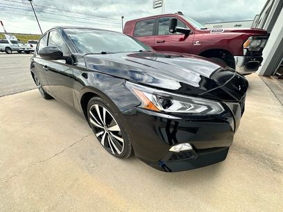 Used 2020 Nissan Altima 2.5 SR w/ Premium Package