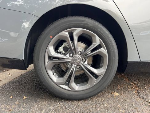 New 2025 Honda Accord EX-L image 7