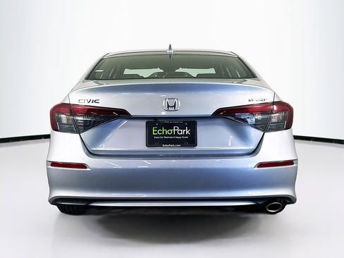 Used 2025 Honda Civic Sport image 7