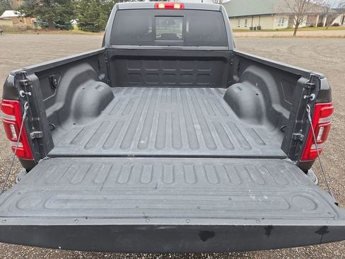Used 2024 RAM 2500 Laramie image 28