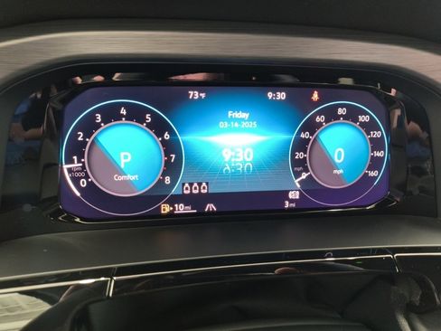 New 2025 Volkswagen Atlas Cross Sport SE image 39