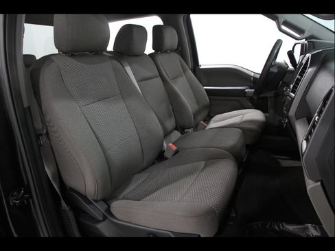 Used 2020 Ford F150 XLT image 17