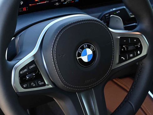 New 2026 BMW X6 xDrive40i w/ Climate Comfort Package image 20