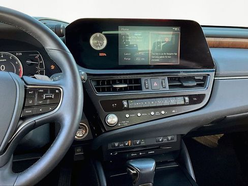 Used 2022 Lexus ES 350 w/ Premium Package image 10