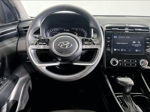 Certified 2022 Hyundai Tucson SEL AWD/4WD image 5