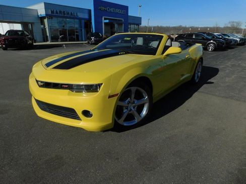 Used 2015 Chevrolet Camaro LT w/ RS Package image 5