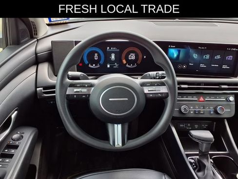 Used 2025 Hyundai Tucson SE FWD image 15
