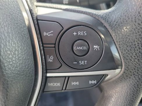 Used 2021 Toyota Camry LE FWD image 28