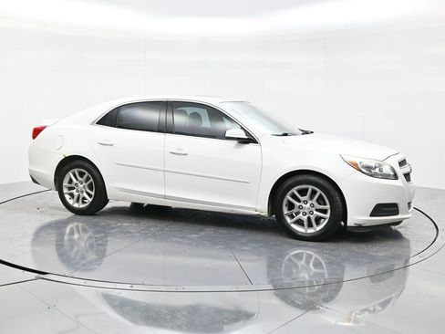 Used 2013 Chevrolet Malibu LT w/ Power Convenience Package image 5