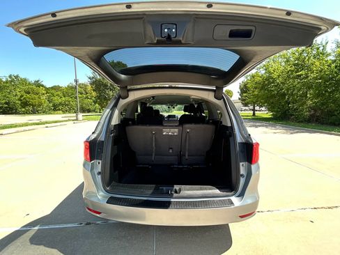 Used 2020 Honda Odyssey EX image 10