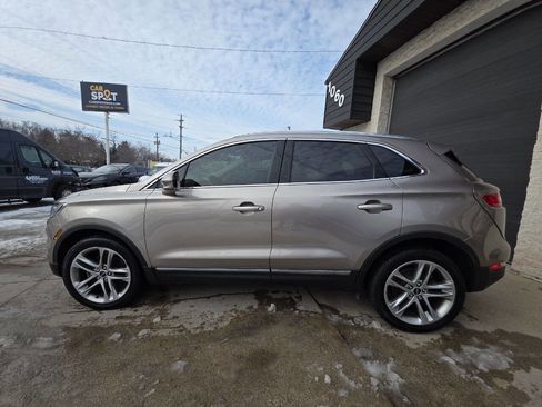Used 2018 Lincoln MKC Reserve w/ Lincoln MKC Climate Package image 4