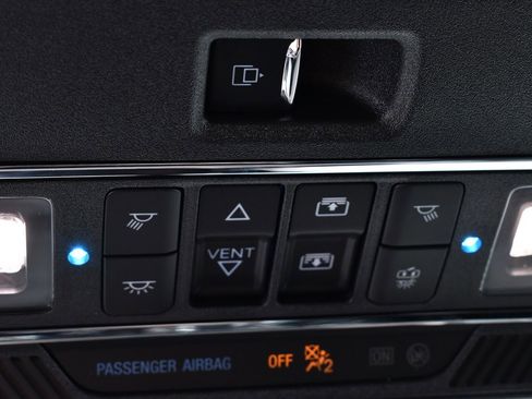 New 2025 Ford F150 Lariat w/ Equipment Group 502A High image 39