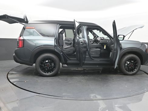 New 2025 Nissan Armada PRO-4X image 45