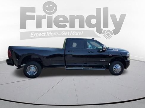 Used 2026 RAM 3500 Laramie AWD/4WD image 6