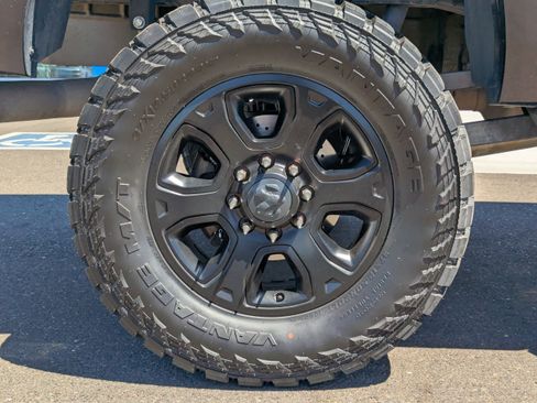 Used 2018 RAM 2500 Big Horn w/ Sport Appearance Group AWD/4WD image 47