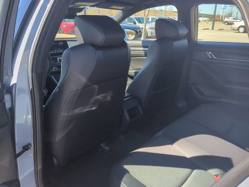 Used 2022 Honda Accord Sport image 16