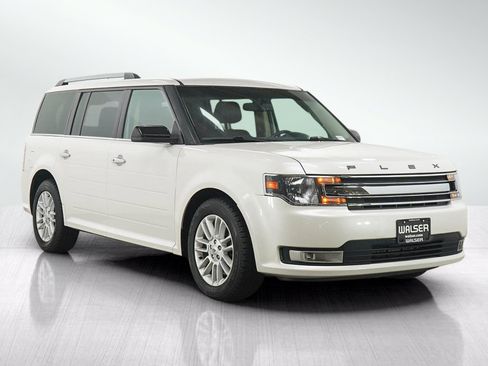 Used 2016 Ford Flex SEL w/ Equipment Group 202A AWD/4WD image 7