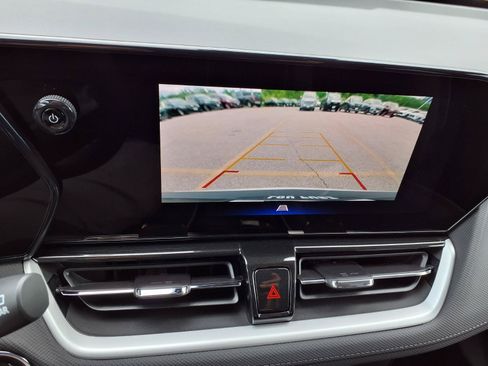 Used 2025 Chevrolet TrailBlazer LT w/ Driver Confidence Package FWD image 7