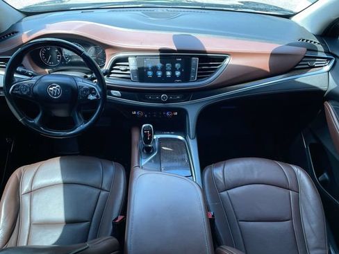 Used 2019 Buick Enclave Avenir w/ Avenir Technology Package AWD/4WD image 21