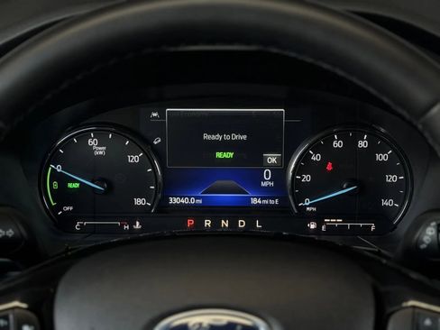 Used 2022 Ford Escape SE w/ SE Sport Appearance Package image 27