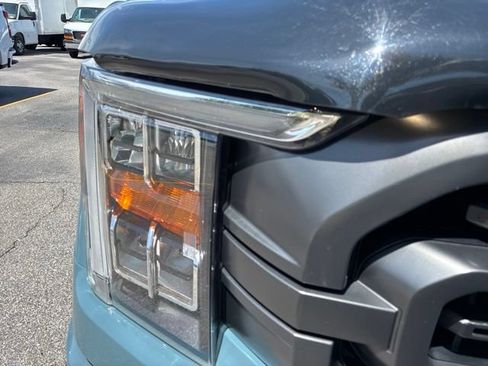 Used 2023 Ford F150 XLT w/ Equipment Group 302A High RWD image 9