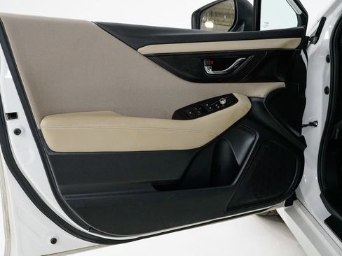 Used 2021 Subaru Legacy Premium image 7