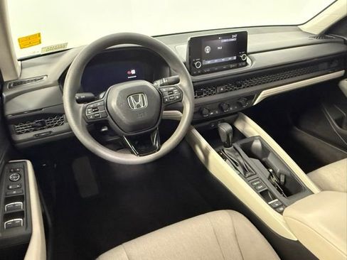 Used 2024 Honda Accord LX image 39