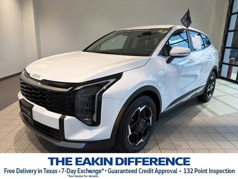 Used 2026 Kia Sportage EX image 1