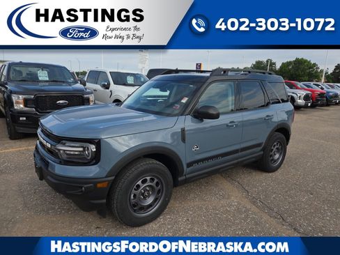 Used 2024 Ford Bronco Sport Outer Banks AWD/4WD image 1