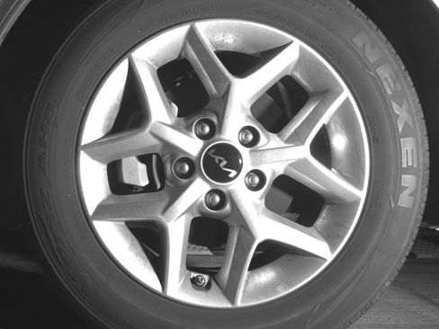 Used 2025 Kia Soul LX w/ LX Technology Package image 12