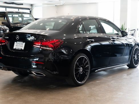 Used 2019 Mercedes-Benz A 220 4MATIC image 4