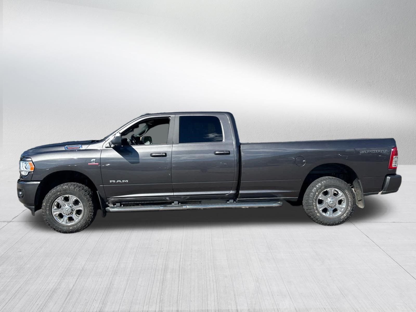 Used 2022 RAM 3500 Big Horn w/ Level A Equipment Group AWD/4WD image 6