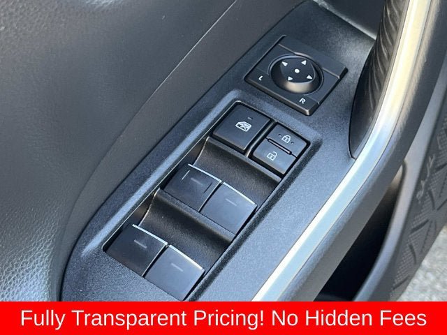 Used 2025 Toyota RAV4 XSE w/ Weather Package AWD/4WD image 27