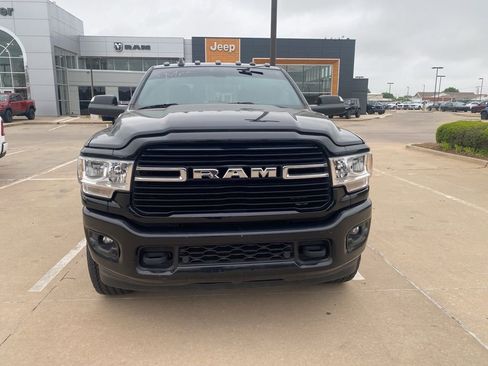 Used 2021 RAM 2500 Big Horn w/ Level 1 Equipment Group AWD/4WD image 3
