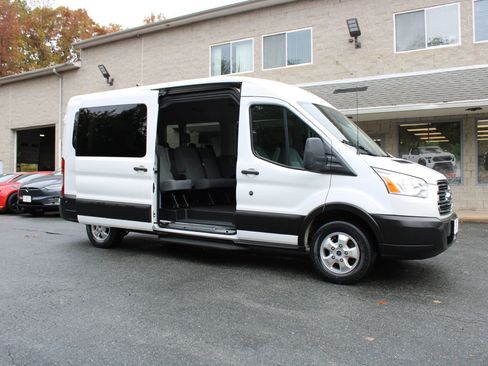Used 2019 Ford Transit 350 XLT image 22