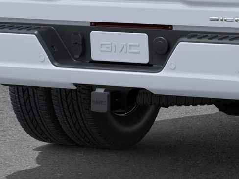 New 2026 GMC Sierra 3500 Denali Ultimate image 15