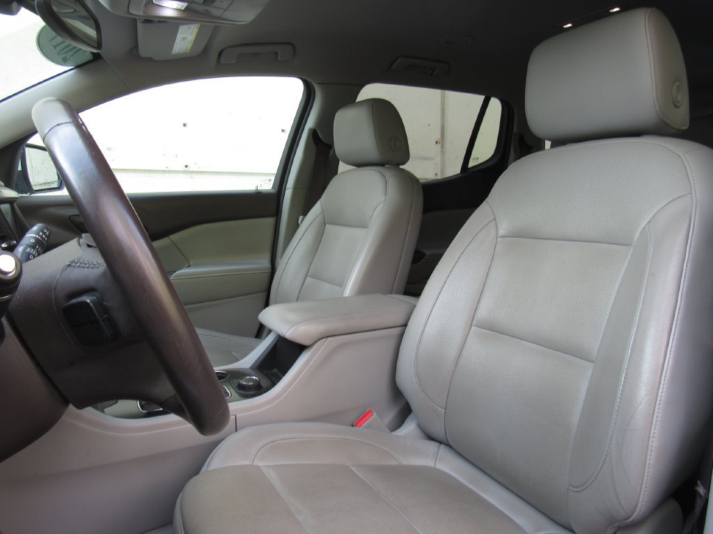 Used 2017 GMC Acadia SLT AWD/4WD image 12