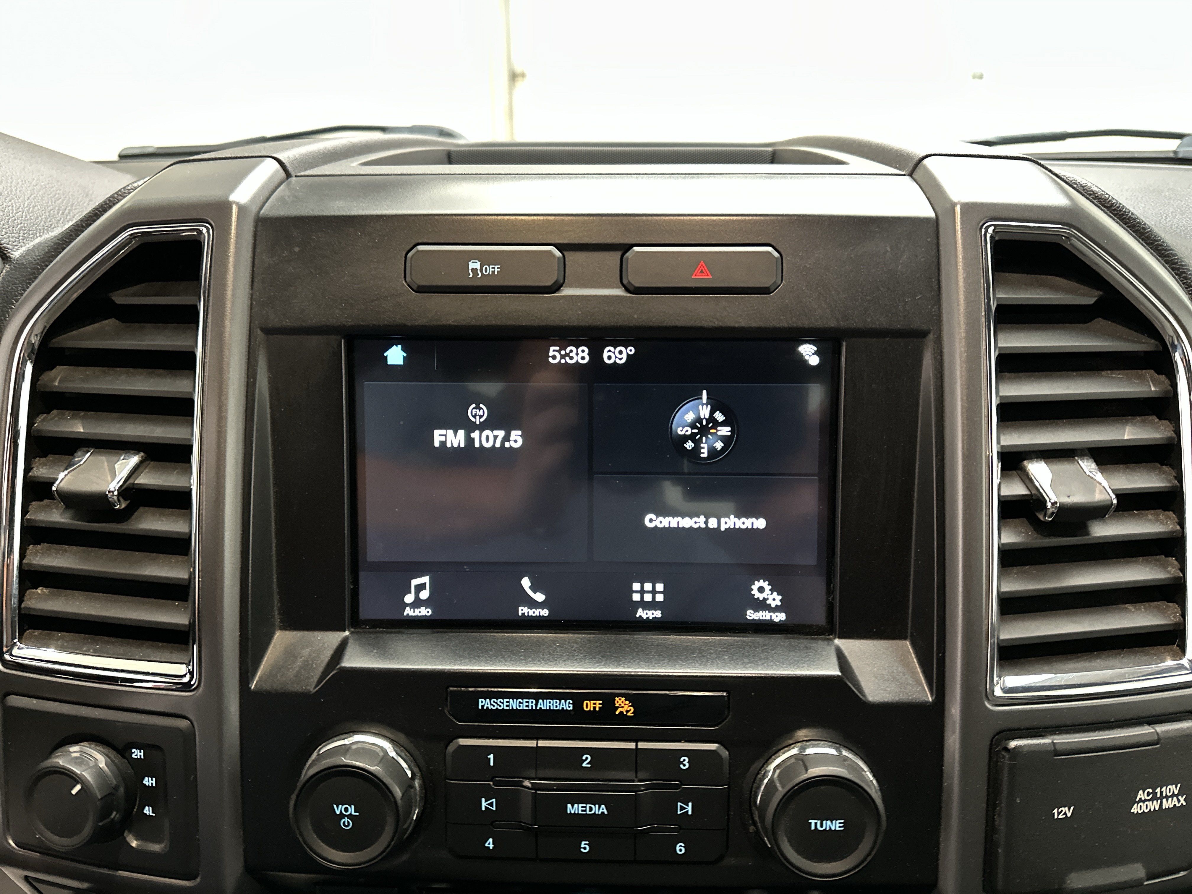 Used 2016 Ford F150 XLT w/ Equipment Group 301A Mid AWD/4WD image 29