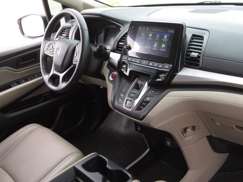 Certified 2022 Honda Odyssey EX-L image 10