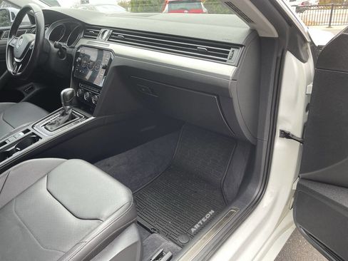 Used 2019 Volkswagen Arteon SE image 10