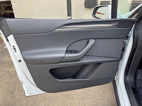 Used 2023 Tesla Model X AWD/4WD image 47