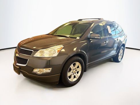 Used 2012 Chevrolet Traverse LT AWD/4WD image 3