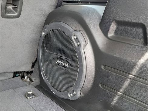 Used 2022 Jeep Wrangler Unlimited Rubicon w/ LED Lighting Group AWD/4WD image 6