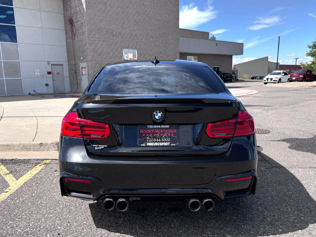 Used 2018 BMW M3 RWD image 10